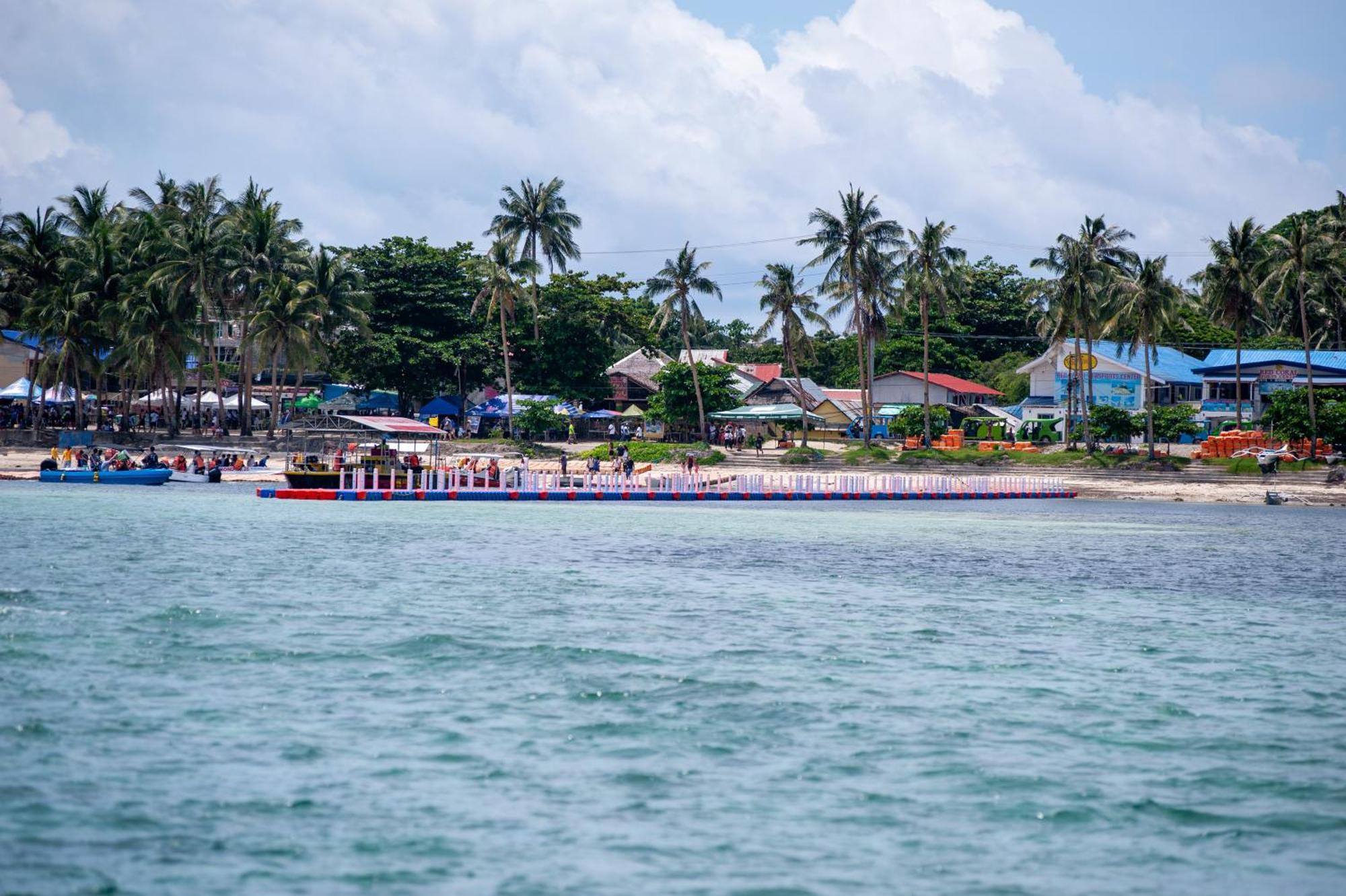 Bolabog Beach Resort Balabag  Exterior photo